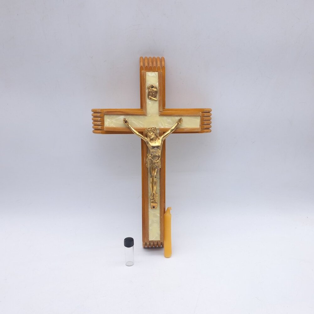 Vintage Crucifix For Sick Calls